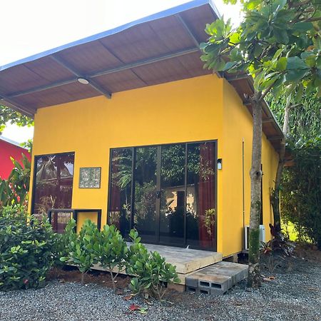 Uvita Oasis Retreat With Villa Cabins And Apartment Kültér fotó