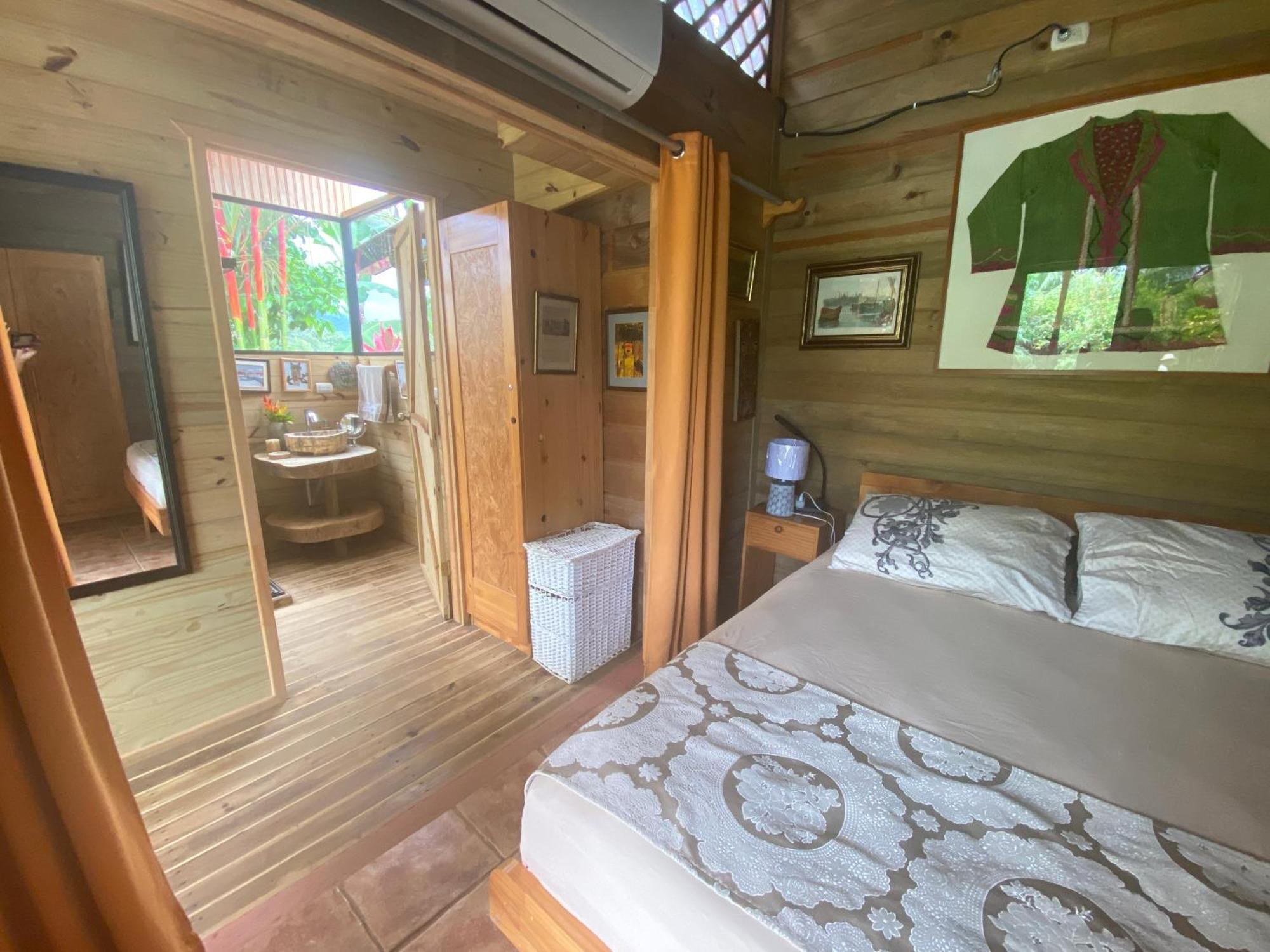Uvita Oasis Retreat With Villa Cabins And Apartment Kültér fotó